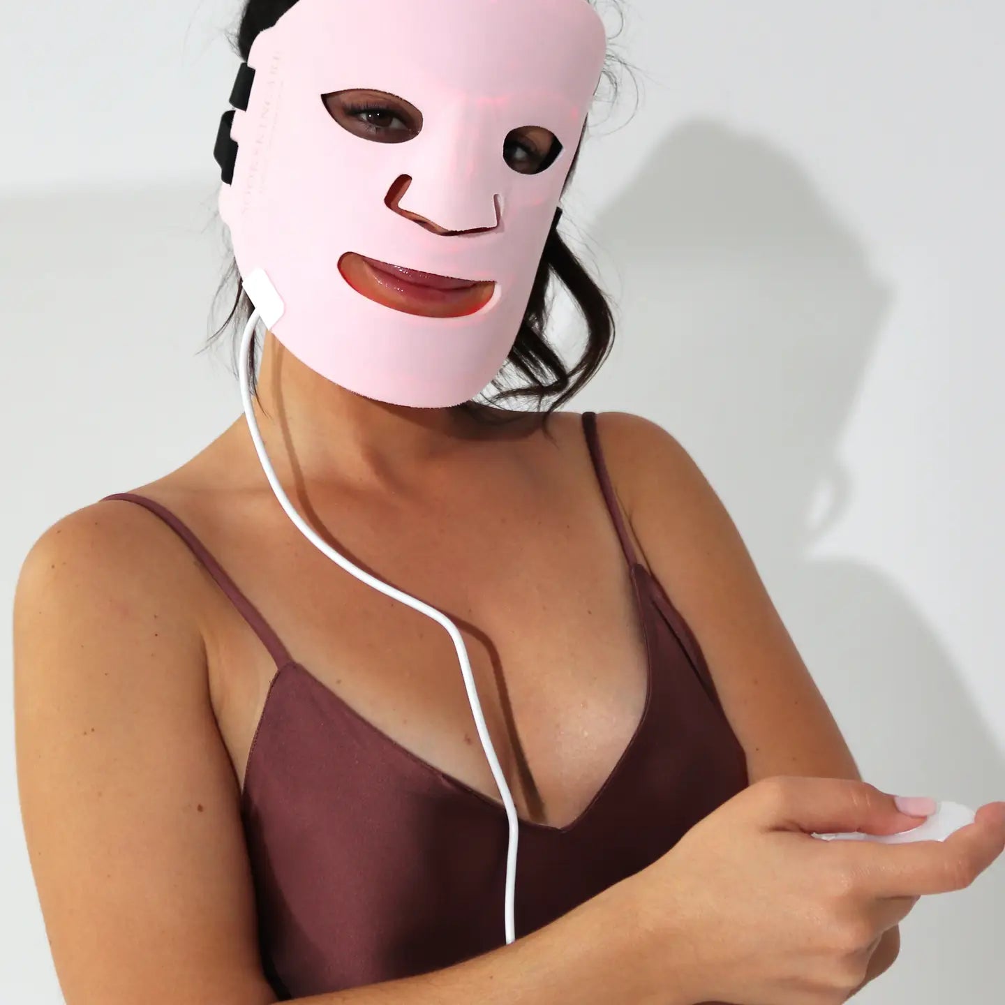 The K-Mask LED face mask for the treatment of hyperpigmentation, skin aging and acne