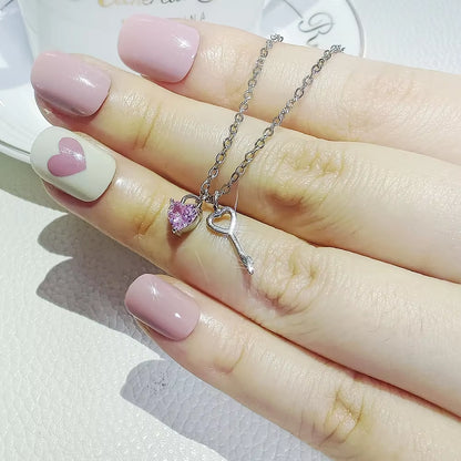 Products Unique Design Pink Heart and Key Necklace Pendant for Women Valentine'S Day Gift Jewelry X8400