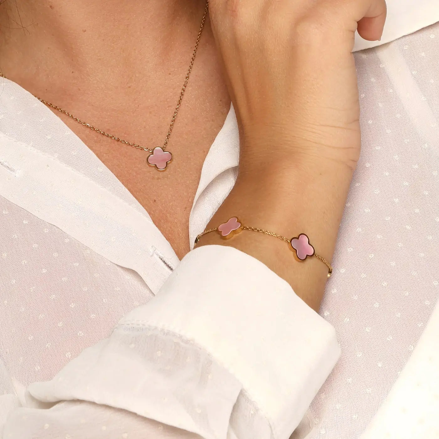 Pink Mother-of-Pearl Clover Bracelet | 18K Gold Plated